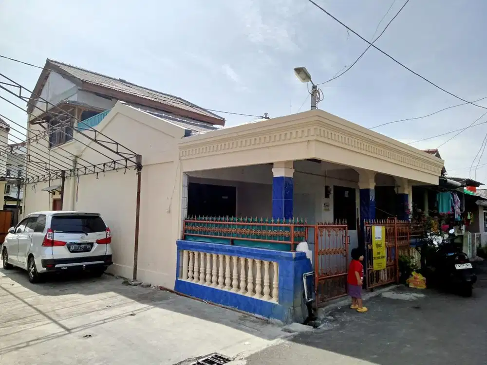 DIJUAL RUMAH STRATEGIS 2 LANTAI CILODONG DEPOK SHM
