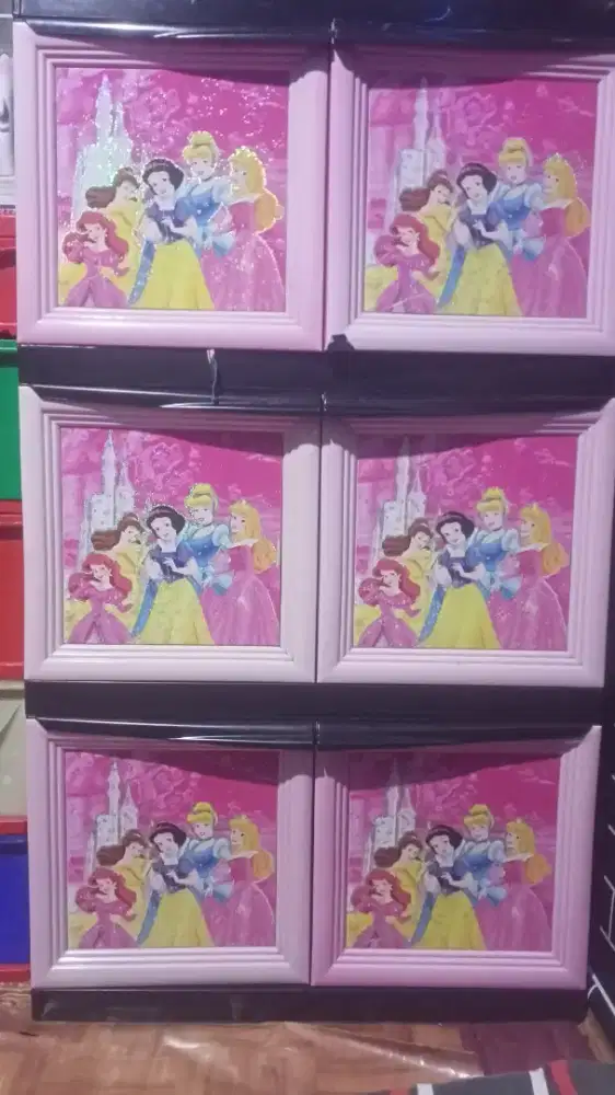 lemari excel, kipas angin, setrika