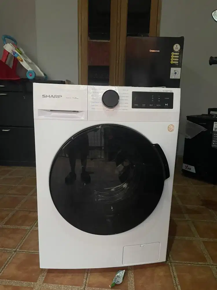 mesin cuci sharp 7kg masih baru