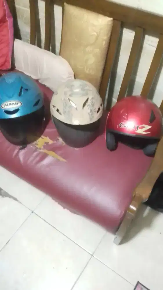 Di jual helm murah