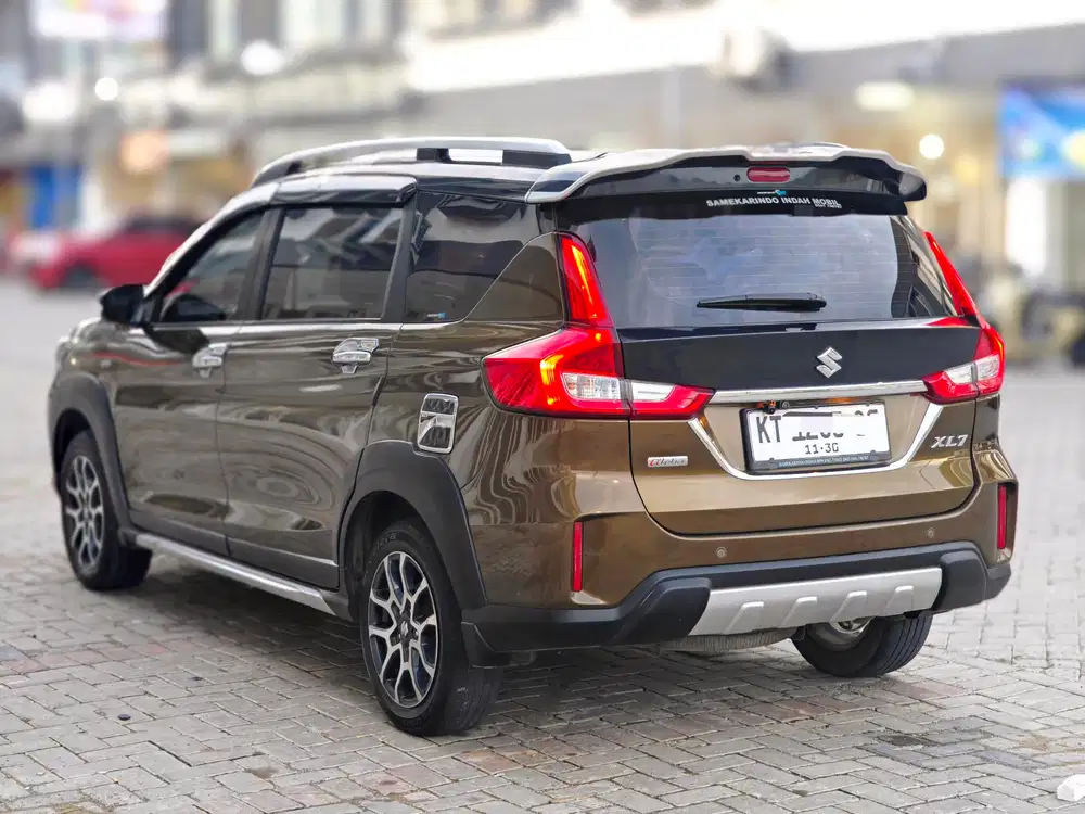 Suzuki XL7 Type Alpha TwoTone Metic 2020 Istimewa Tinggal Gass