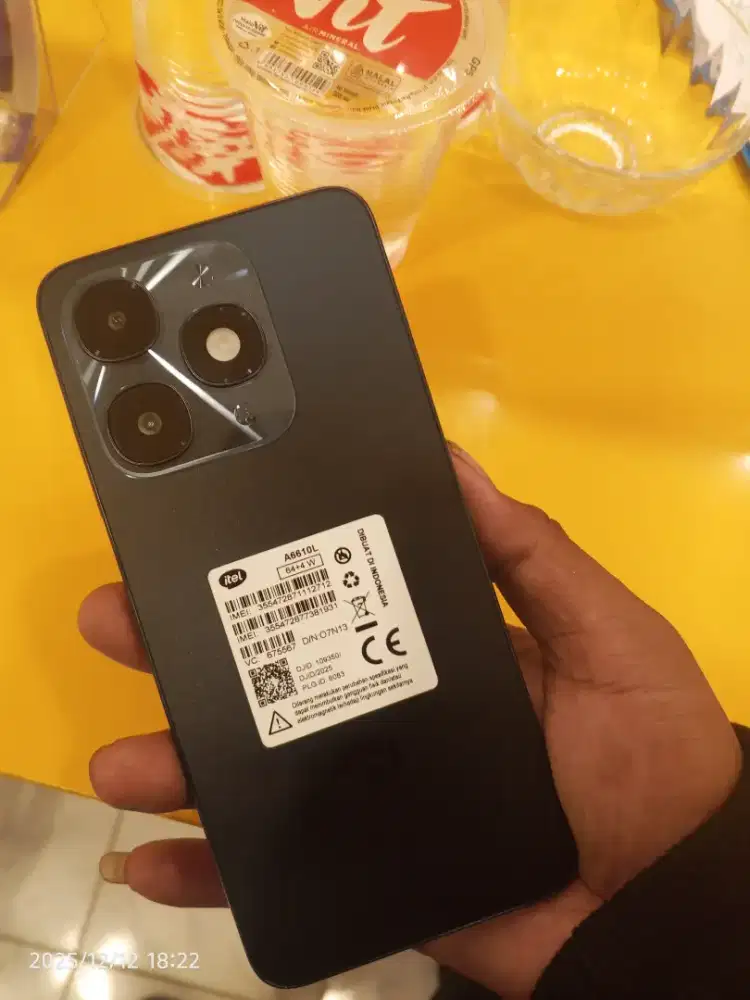 Itel A90 4/64 Hitam