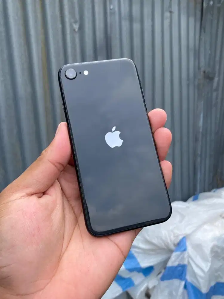 iPhone SE 2 2020 64GB iBox Fullset Original BH 100%