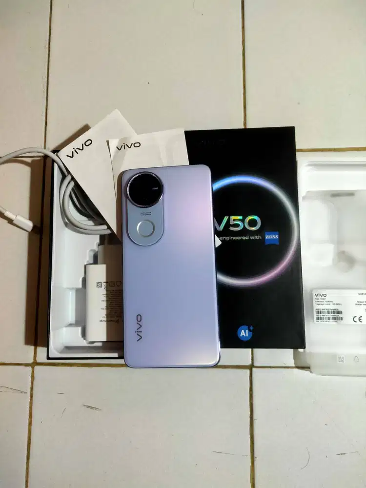 Vivo V50 5g 12/256
