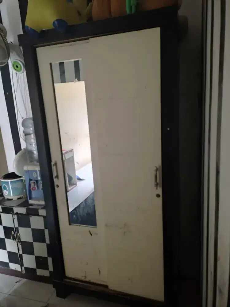 di jual lemari baju sleding