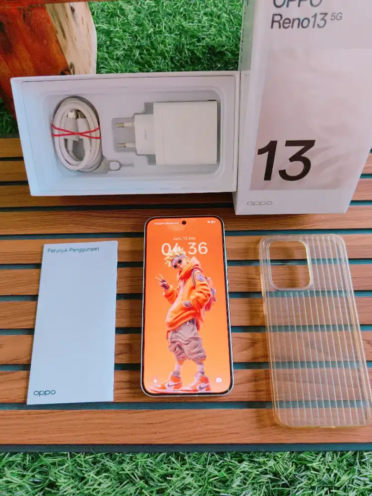 Oppo Reno 13 5G 12/256 Mulus Fullset Ori Garansi Panjang