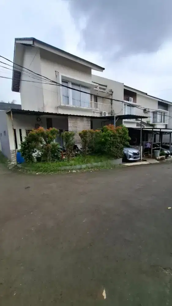 Rumah 2 Lantai Di Jual Lelang Akses Toll Green Park 2 Ciater Serpong