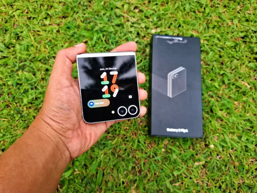 Samsung Z Flip 6 5G 12/256 Mulus 99% Fullset Resmi SEIN