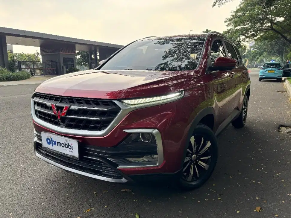 LOW DP Wuling Almaz 1.5 Exclusive 7-Seater Bensin-AT 2019 1AK