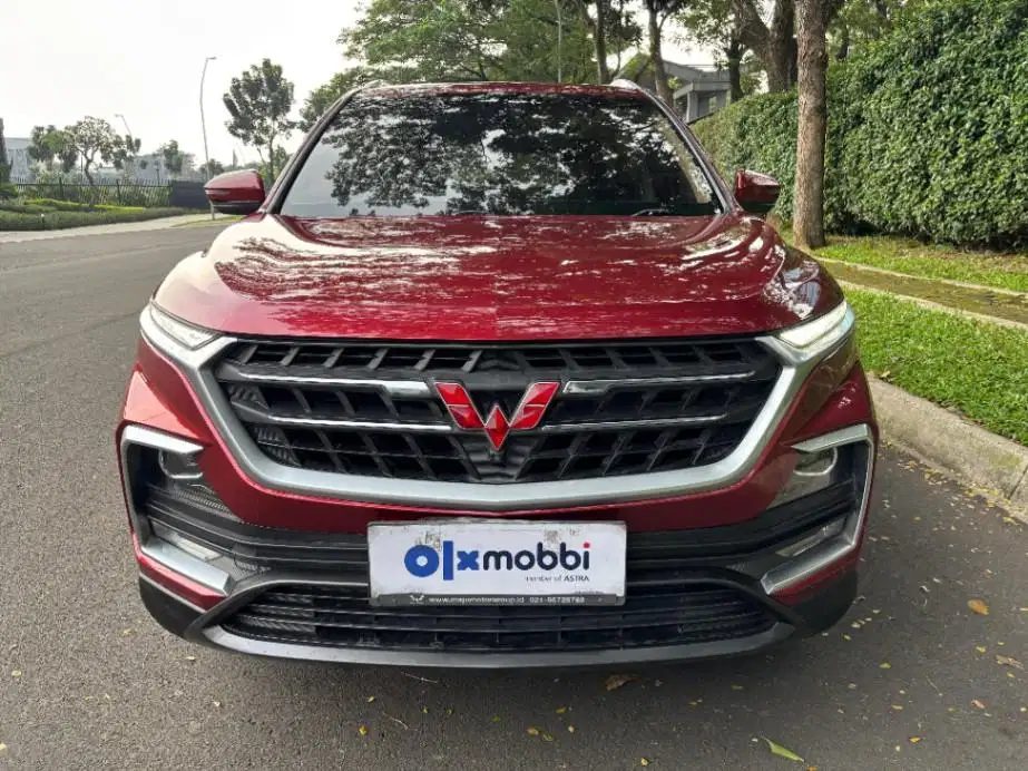 LOW DP Wuling Almaz 1.5 Exclusive 7-Seater Bensin-AT 2019 1AK