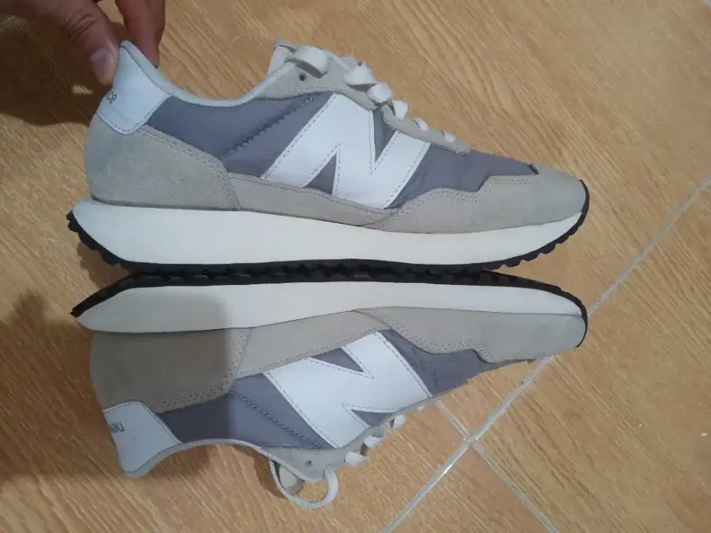 Sepatu new balance 237 original
