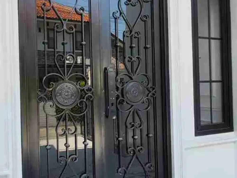 turun harga rumah baru mewah siap huni murah strategis dekat pusat kota di Buahbatu