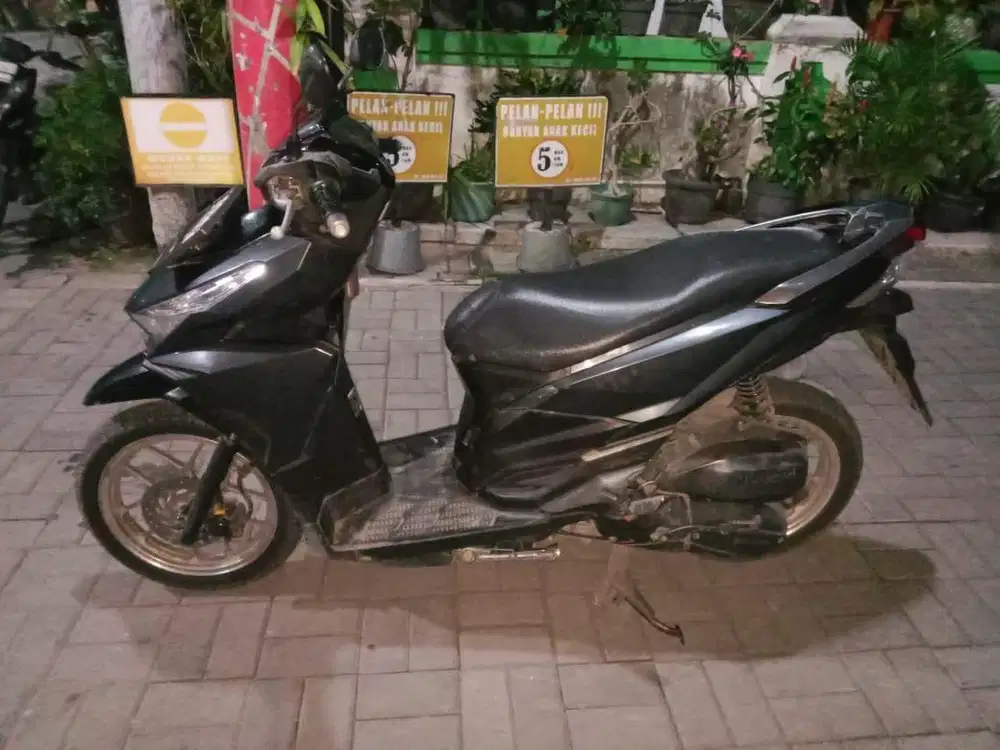VARIO 125 OLD 2017