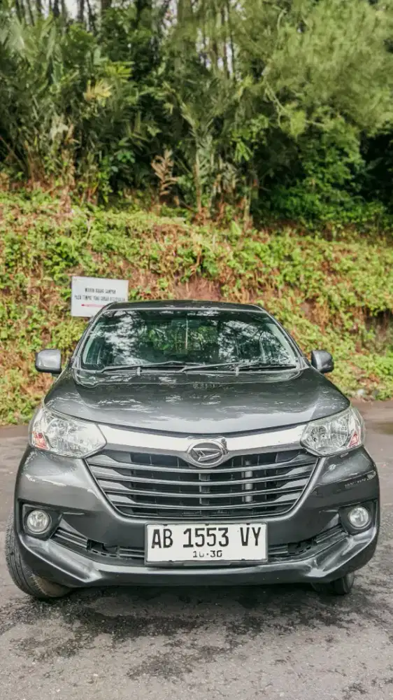 Xenia R Tahun 2018 | Nyaris seperti baru