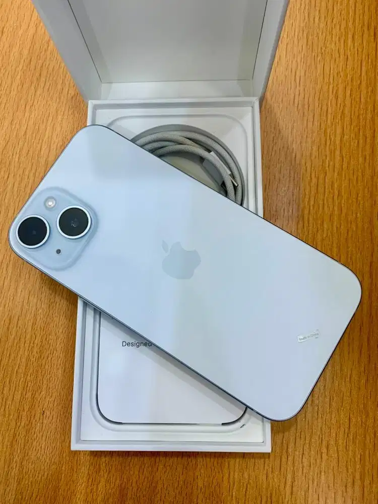 iPhone 15 Blue 128gb iBox like new