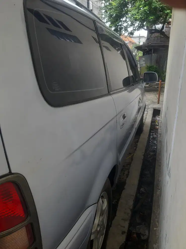 Hyundai Trajet 2001 Bensin