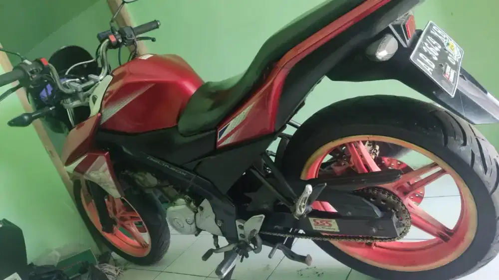 Vixion THN 2015 plat AB Bantul
