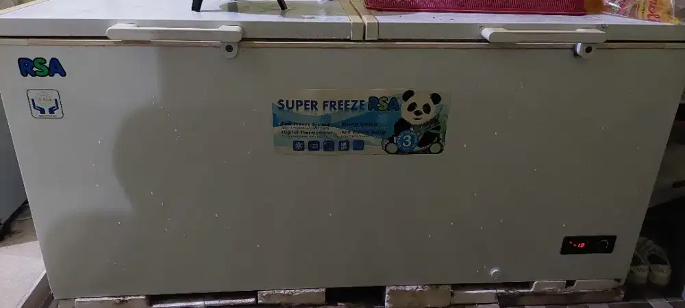 Freezer box 600 ltr