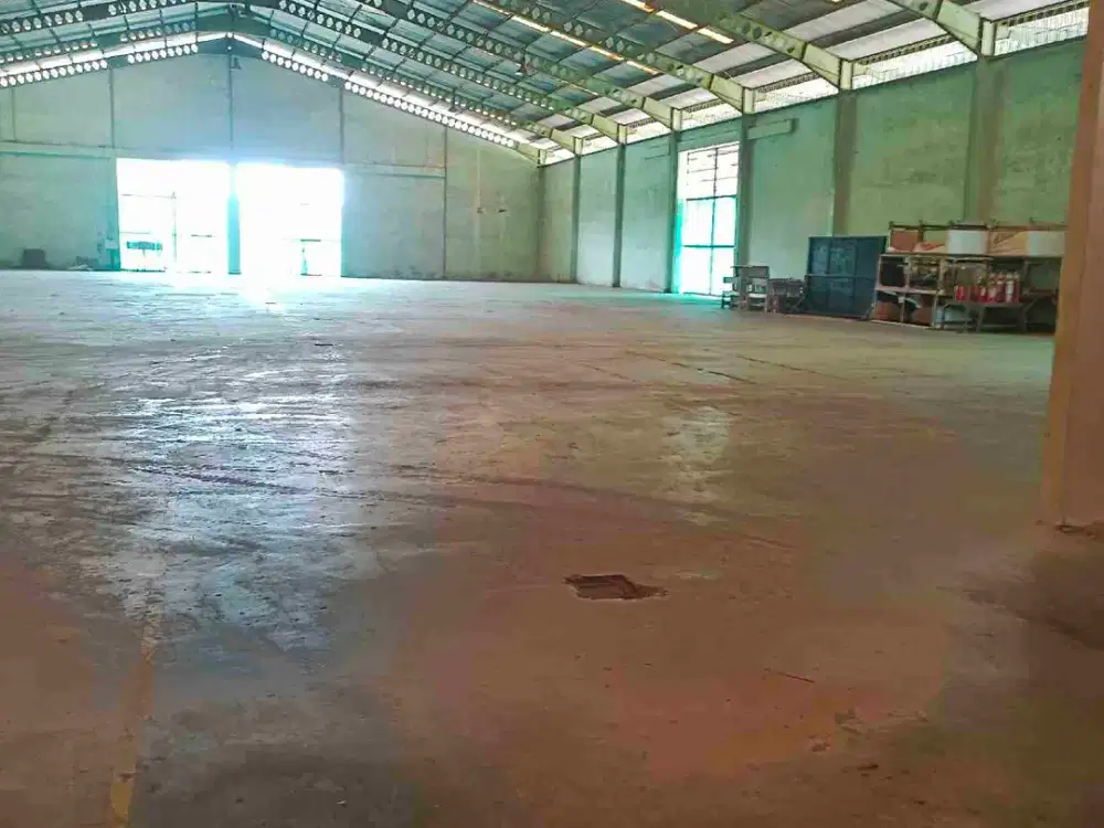 di sewakan gudang industri