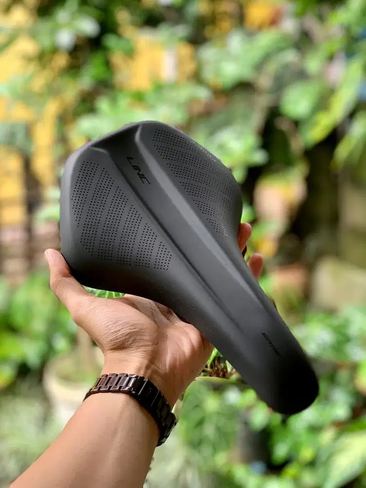 sadle sepeda dan pedal bearing