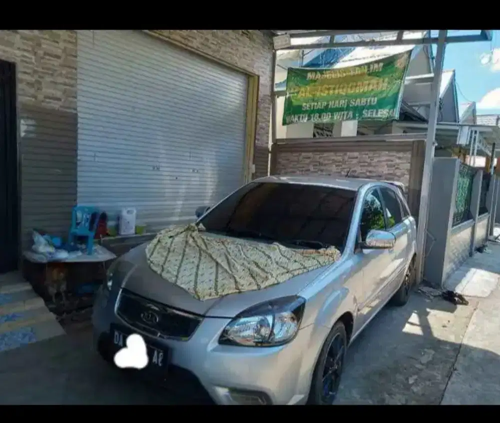 KIA RIO PRIDE 2010