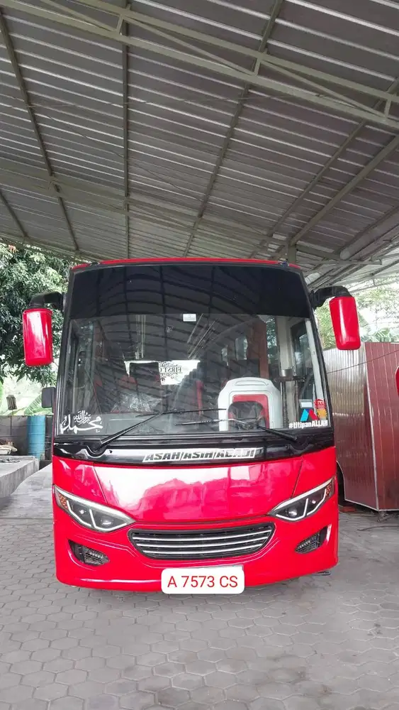 BUS Mitsubishi Colt Diseal FE 84G BC 2015