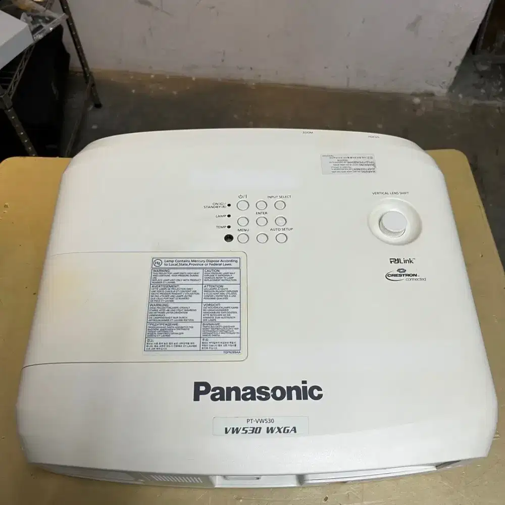 Panasonic PT-VW530 Proyektor Projector WXGA LCD