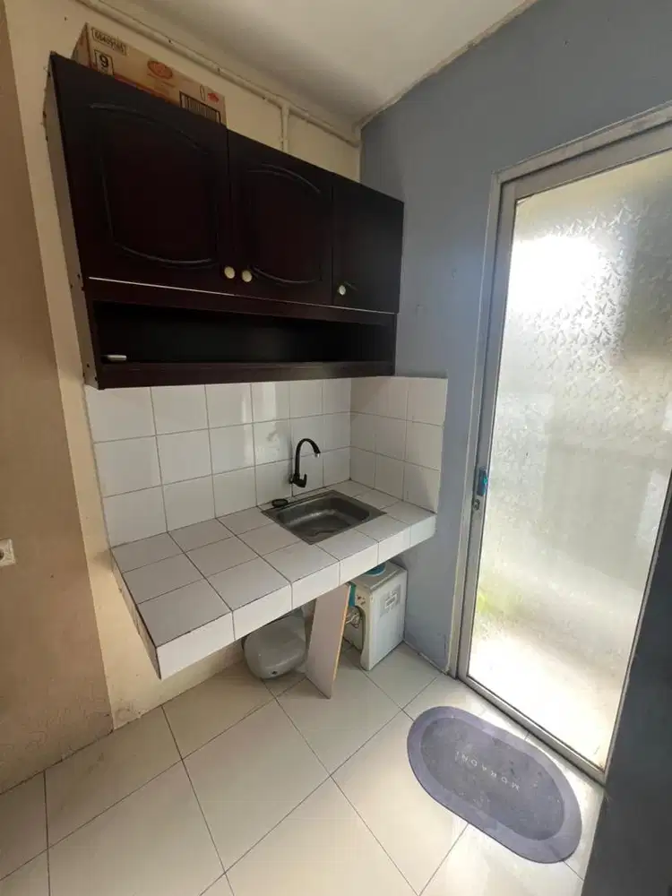 Tukang Masak dan Kasir Kantin Makanan