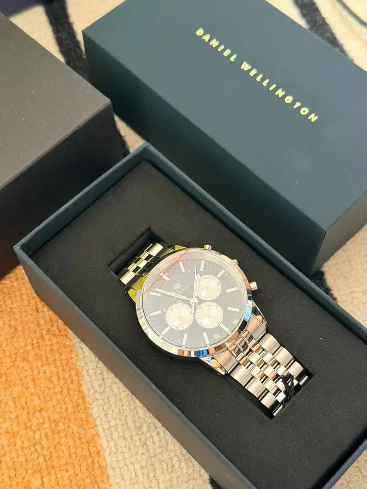 Jam tangan fossil baru Iconic Arctic Chronograph