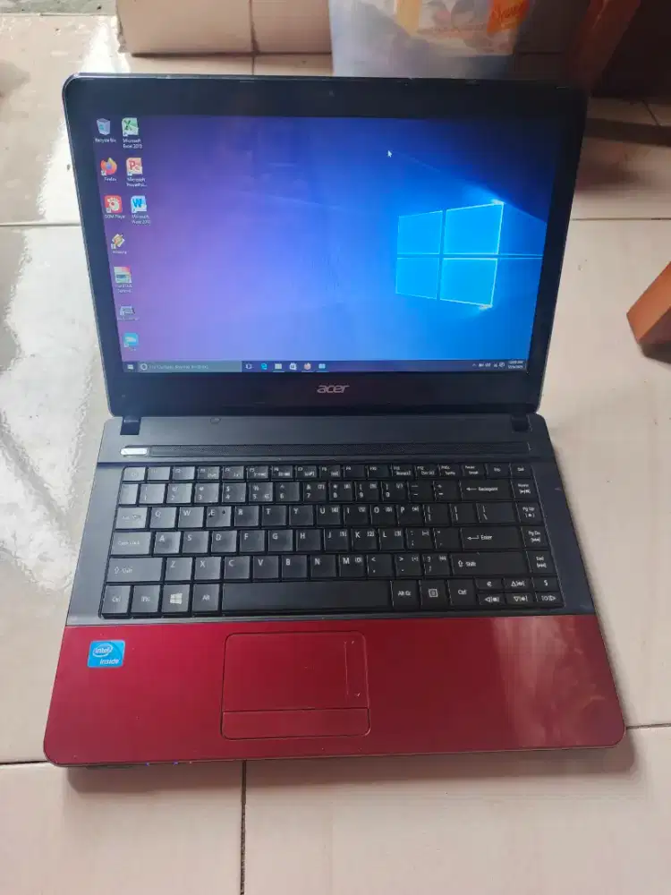 Laptop acer ram 10gb windows 10 siap pake (bs nego)