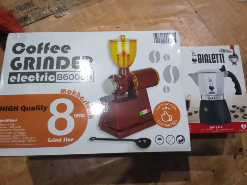 Mokapot merk  bialety ori plus grinder b600n kondisi new