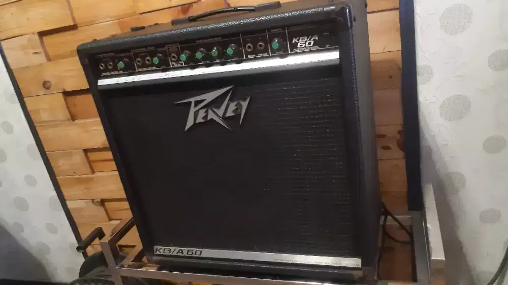 Amply kybord peavey kba 60