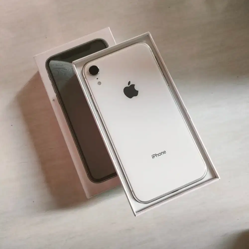 iphone xr 128 GB Ibox lengkap