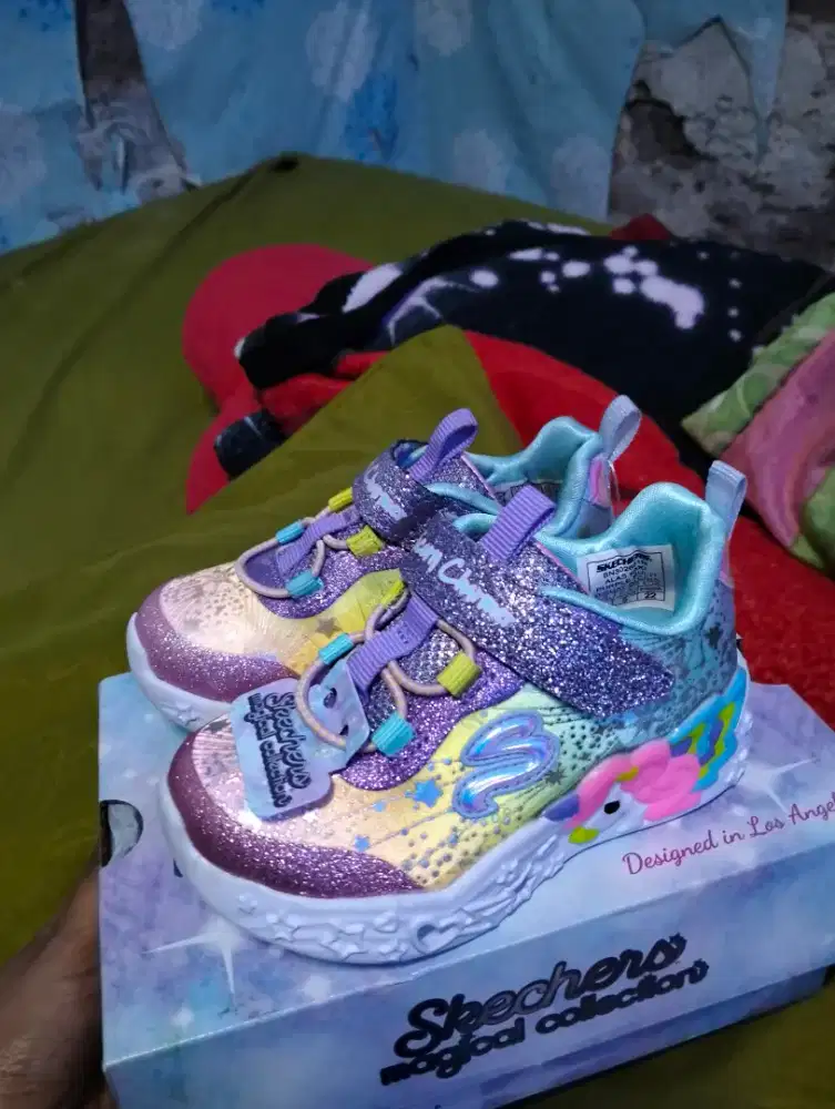 Skechers unicorn size 22