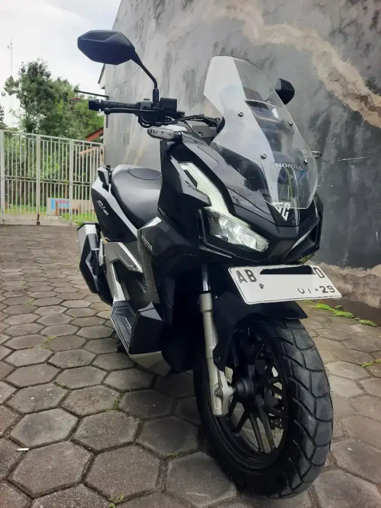 Honda Adv 160 Lengkap Oke Tinggal Pake