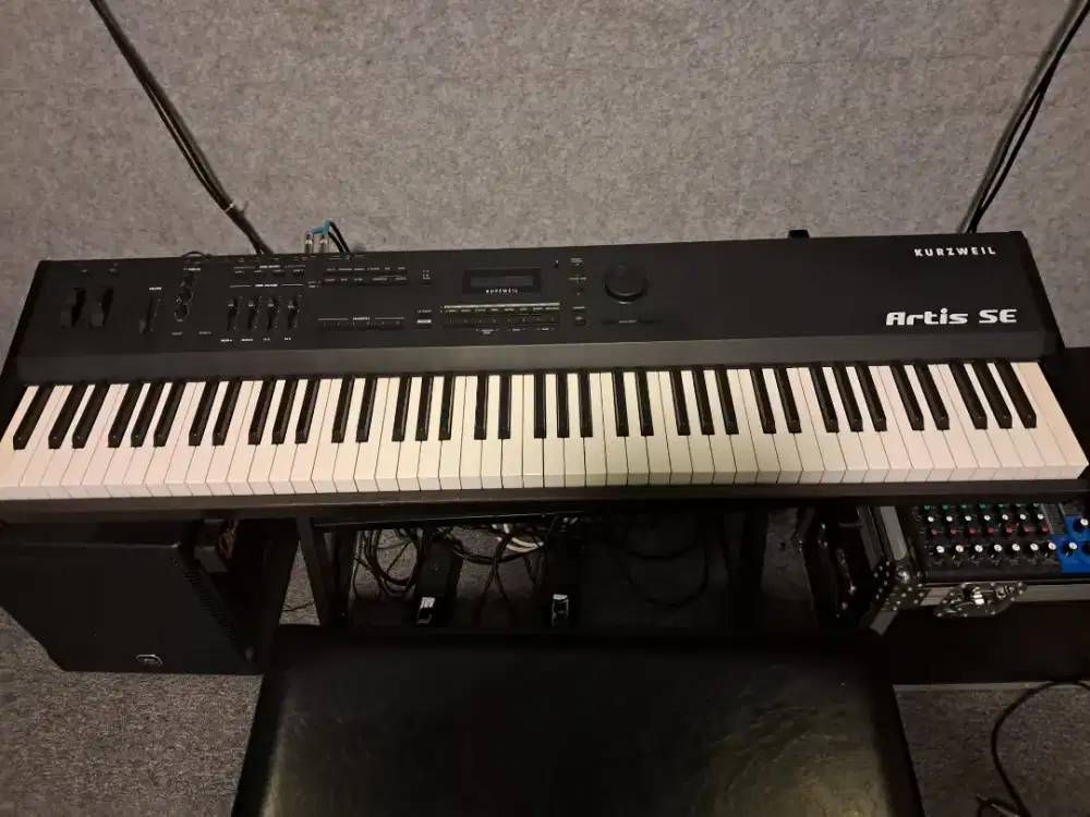 PIANO KURZWEIL ARTIS SE