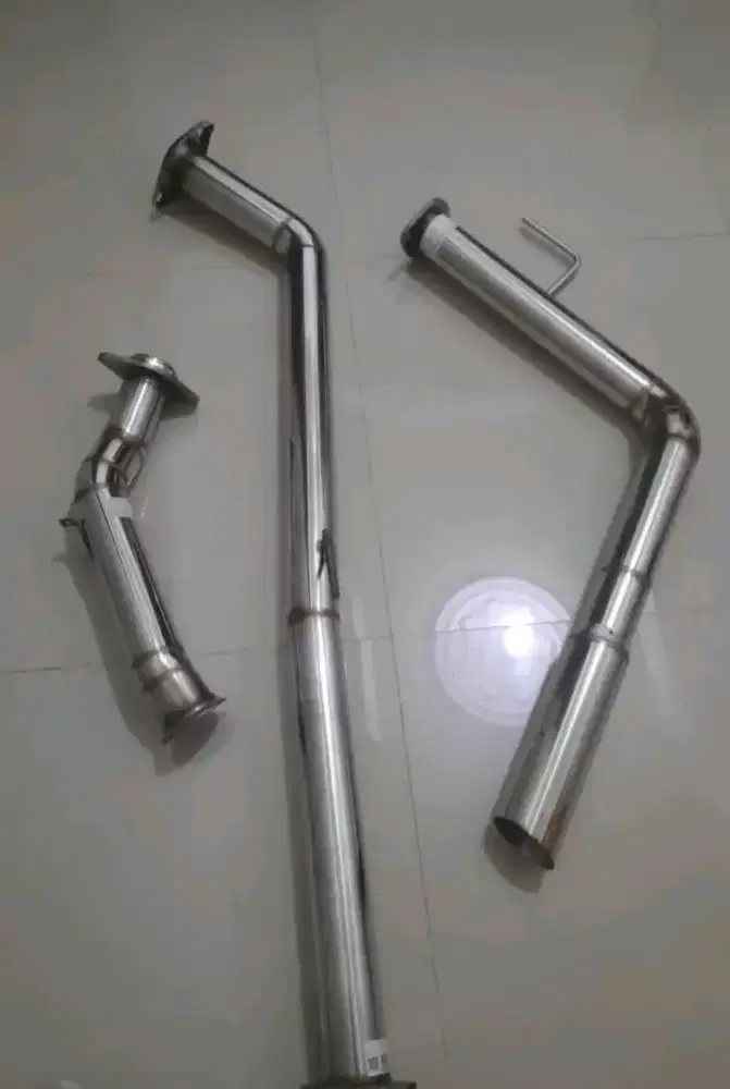 Knalpot fullsystem innova reborn 2gd /fortuner vrz 2gd