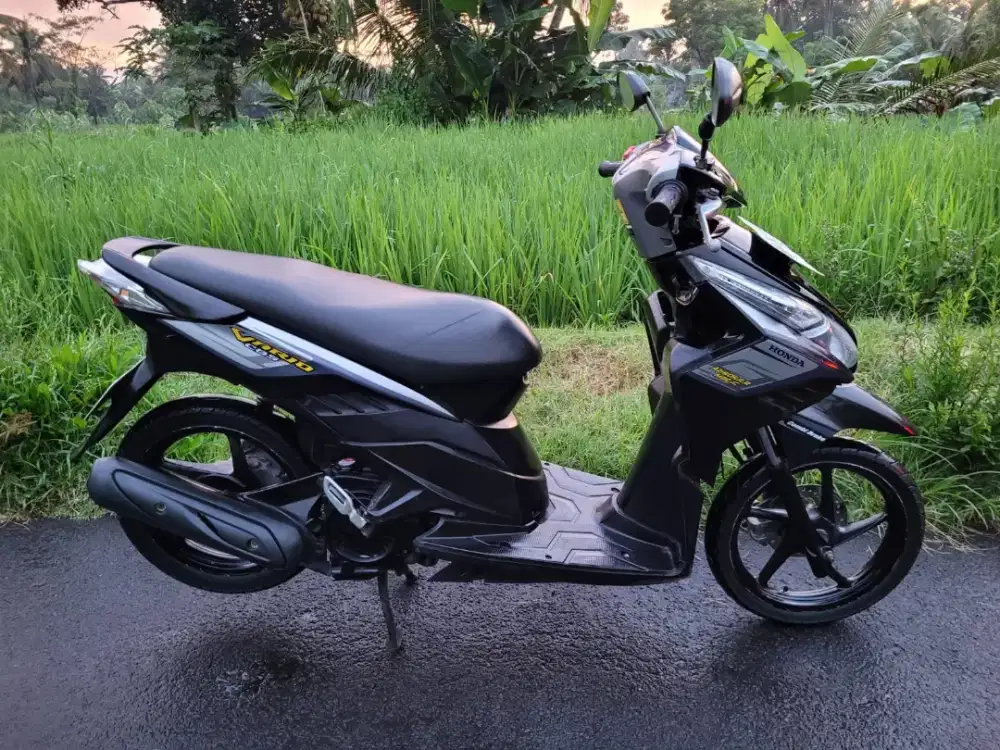 Vario Techno 2010 plat AB sleman