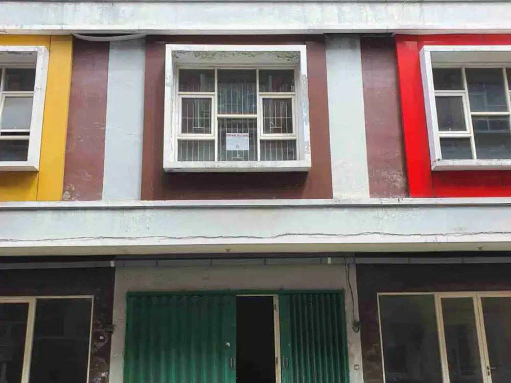 DI JUAL RUMAH 
RUKO CITY 9 BLOK B-09
KEL. : PETIKEN
KEC. : DRIYOREJO
KAB  : GRESIK