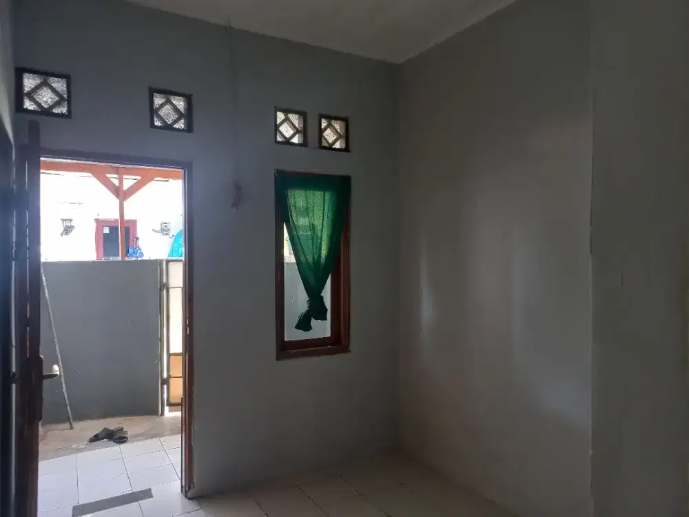 Kontrakan 3 sekat plus teras