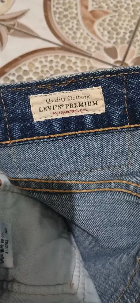 Celana levis original