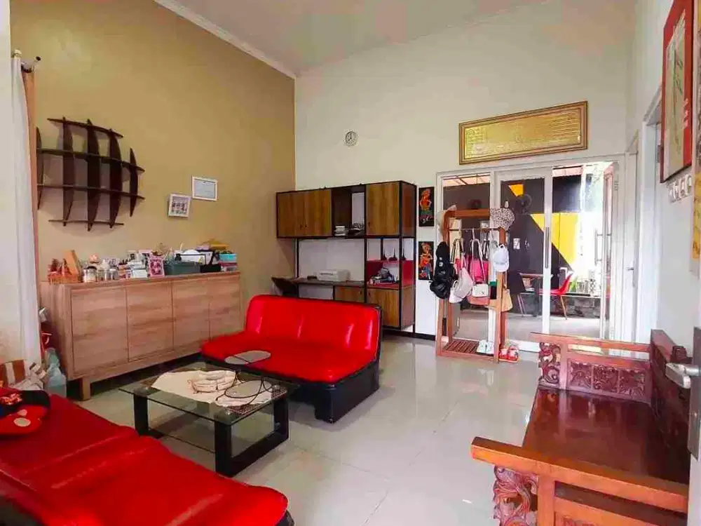 rumah cantik posisi hook luas 139 di tasikmadu sekat suhat dekat karamgploso kampus UB Brawijaya dan akses jalan tol