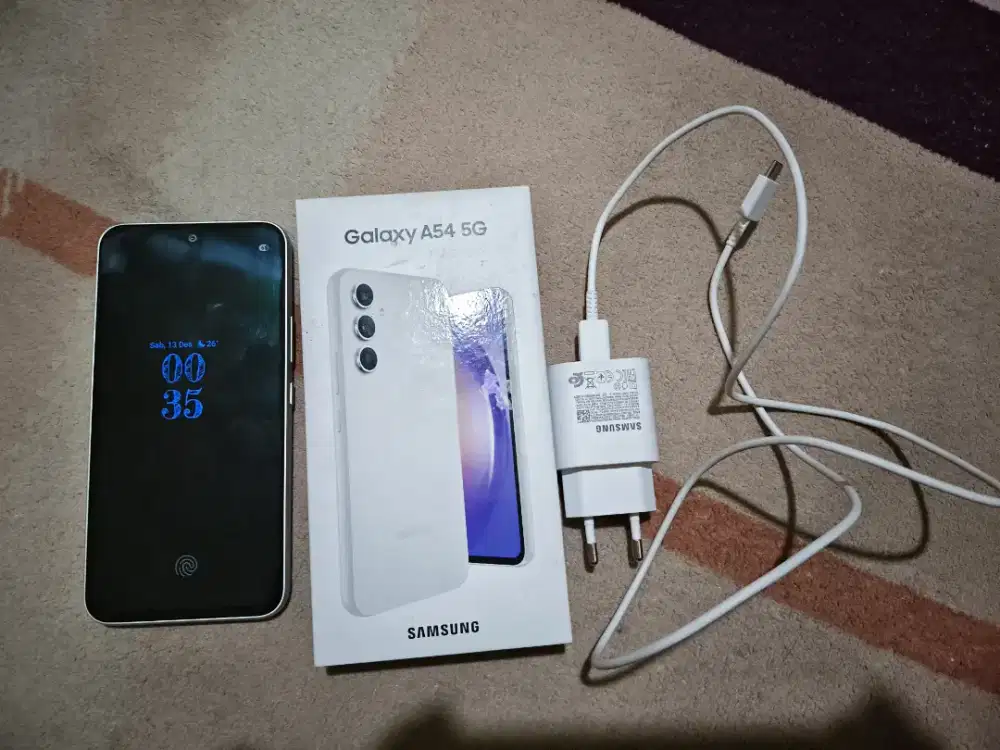 Samsung A54 5G 8/256 gb putih
