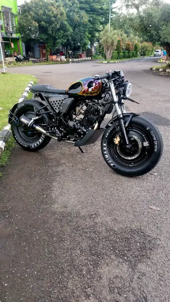 Yamaha Byson Bratcafe