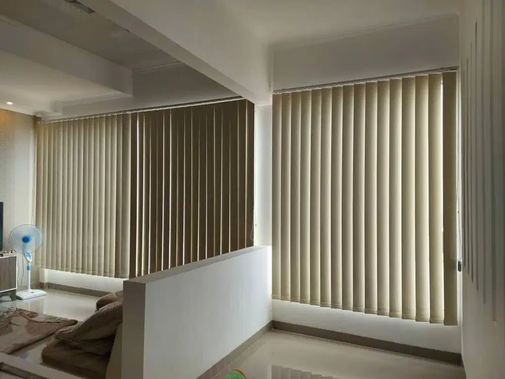 Pembuat Gorden & Blind Vertikal/Vertical Roll/Roller Gordyn Hordeng