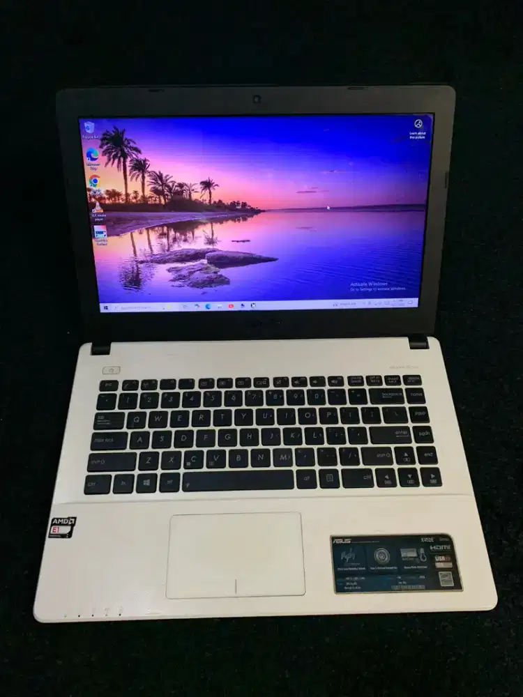 LAPTOP ASUS X452E Series