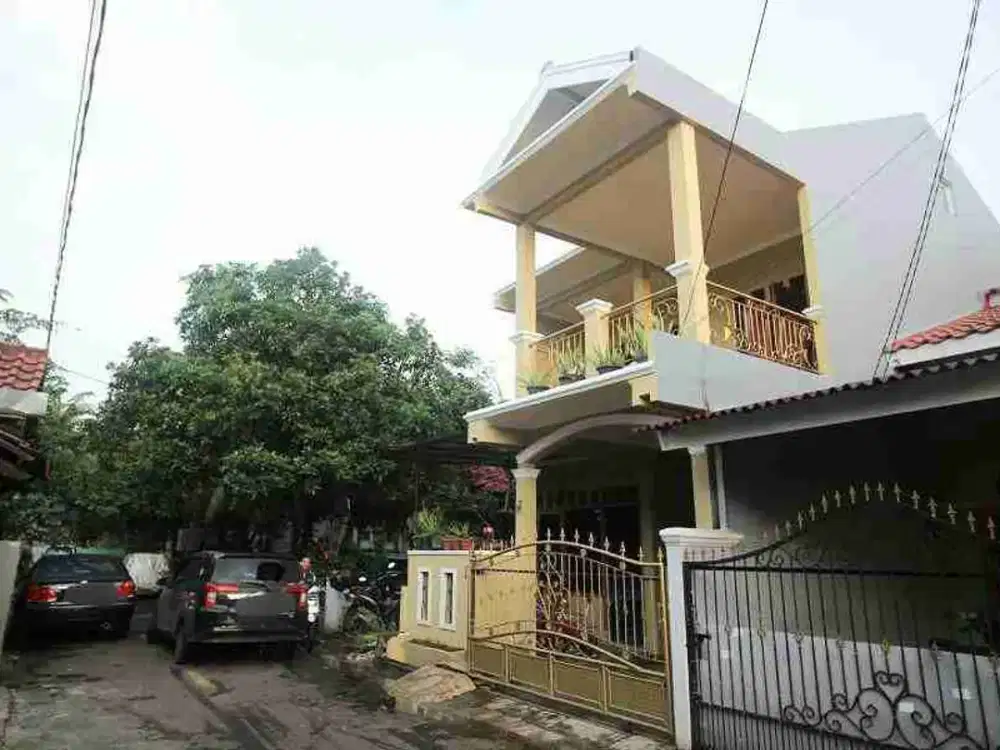 Dijual Cepat Rumah Dua Lantai di Perumahan Puri Gading Dekat Tol Jatiwarna Bekasi
