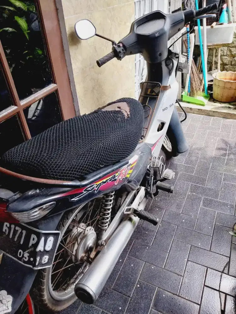 Motor Honda Supra Fit