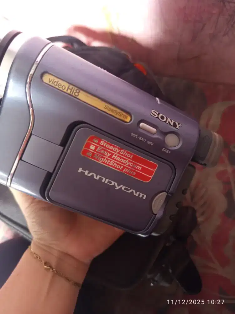 Handycam masih nyala barang antik