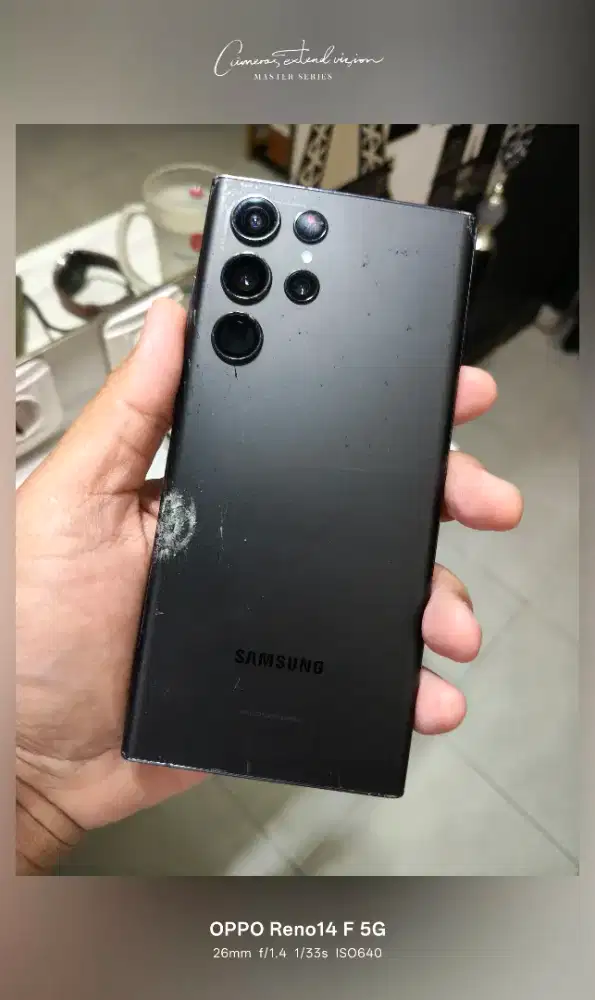 Samsung S22 ultra sein 12/512 murce